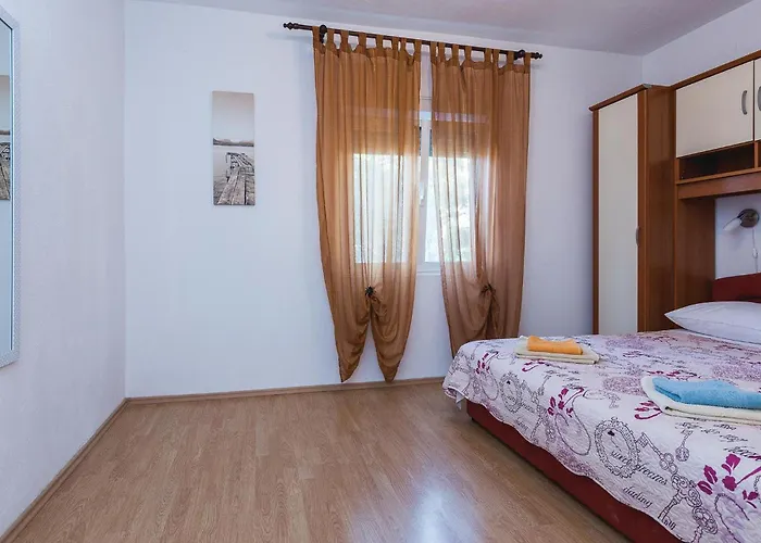 Frane Tudmana Ii Appartement