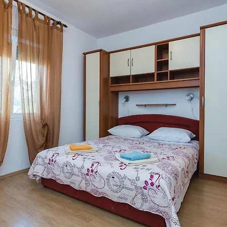 Stunning In With Kitchen *